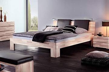 Massivholzbett Woodline Massa